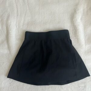 Aritzia Black Activewear/Tennis Skirt